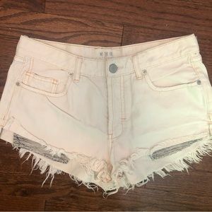 Free People We The Free Ivory Off White Denim Shorts 27